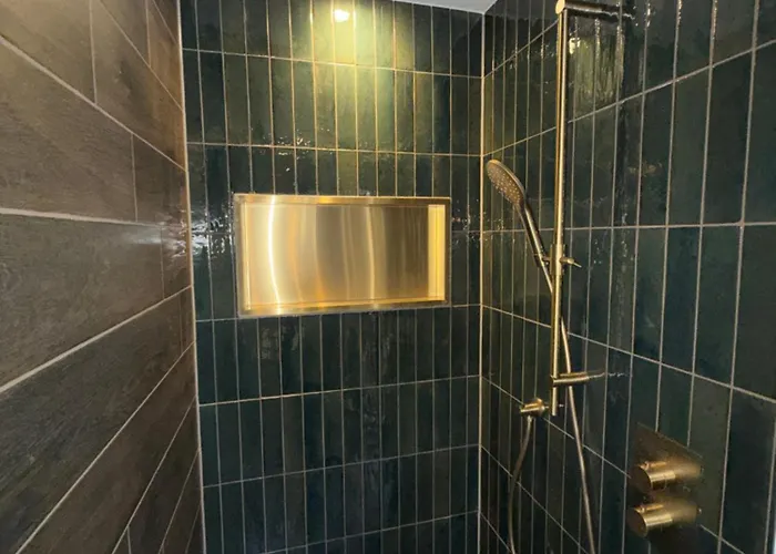 Spacious 70m2 In Centre With Lovely Terrace * アルクマール